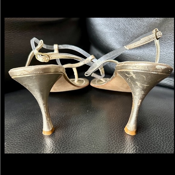 MANOLO BLAHNIK METALLIC GOLD LEATHER CLEAR PVC STRAPPY HEELS SANDALS THONG 40.5 - Picture 6 of 12